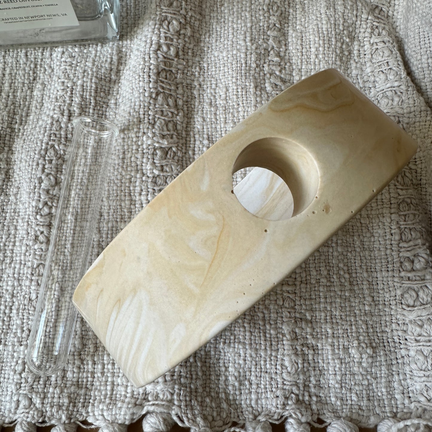 [Beige] Single Flower Vase