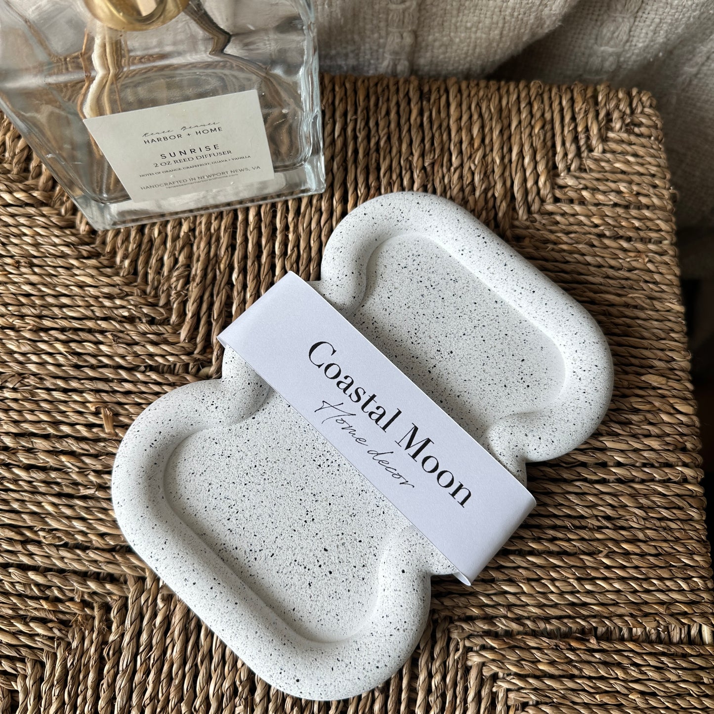 [Granite] Unique Shaped Tray