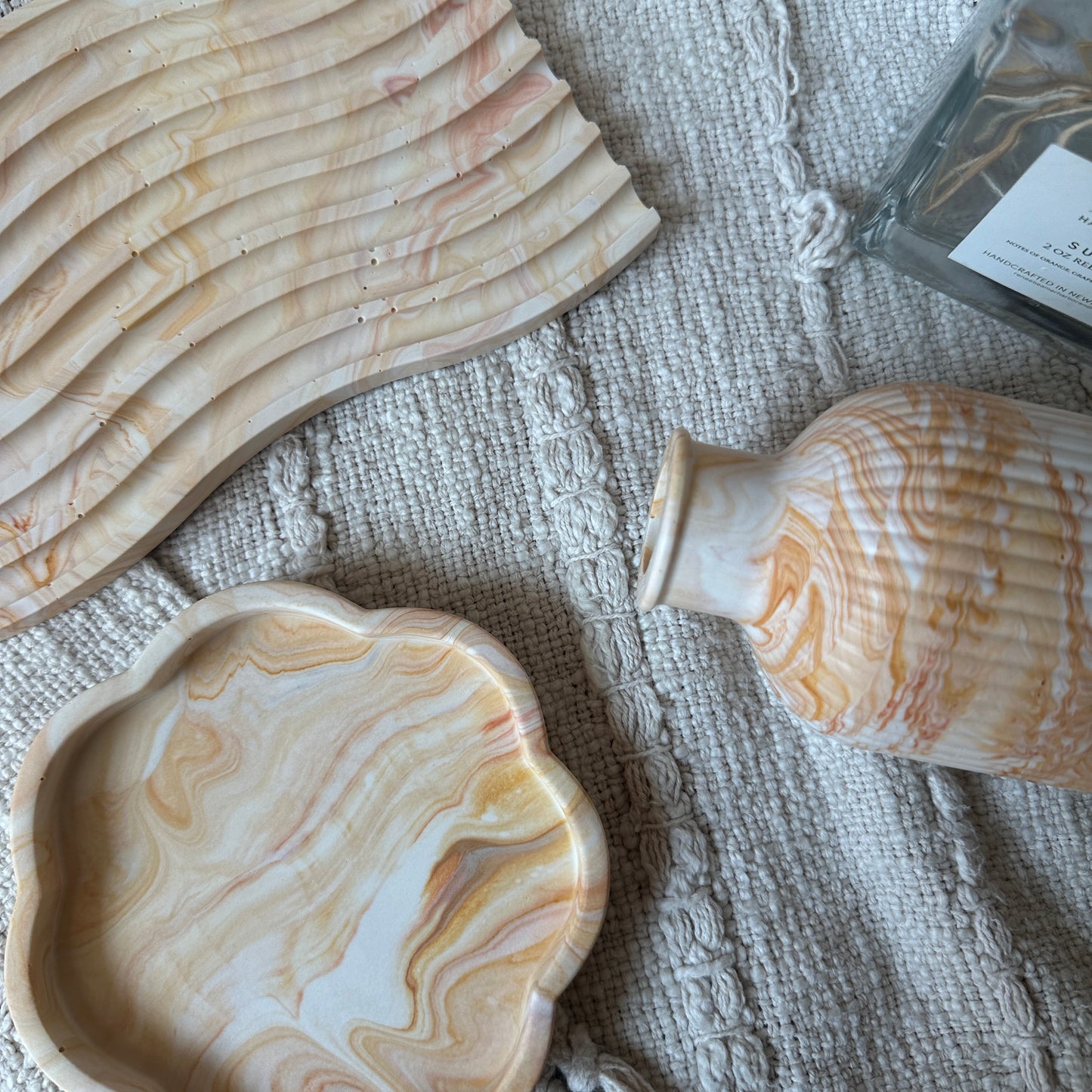 [Sunset_Dark] Wavy Marble Plate