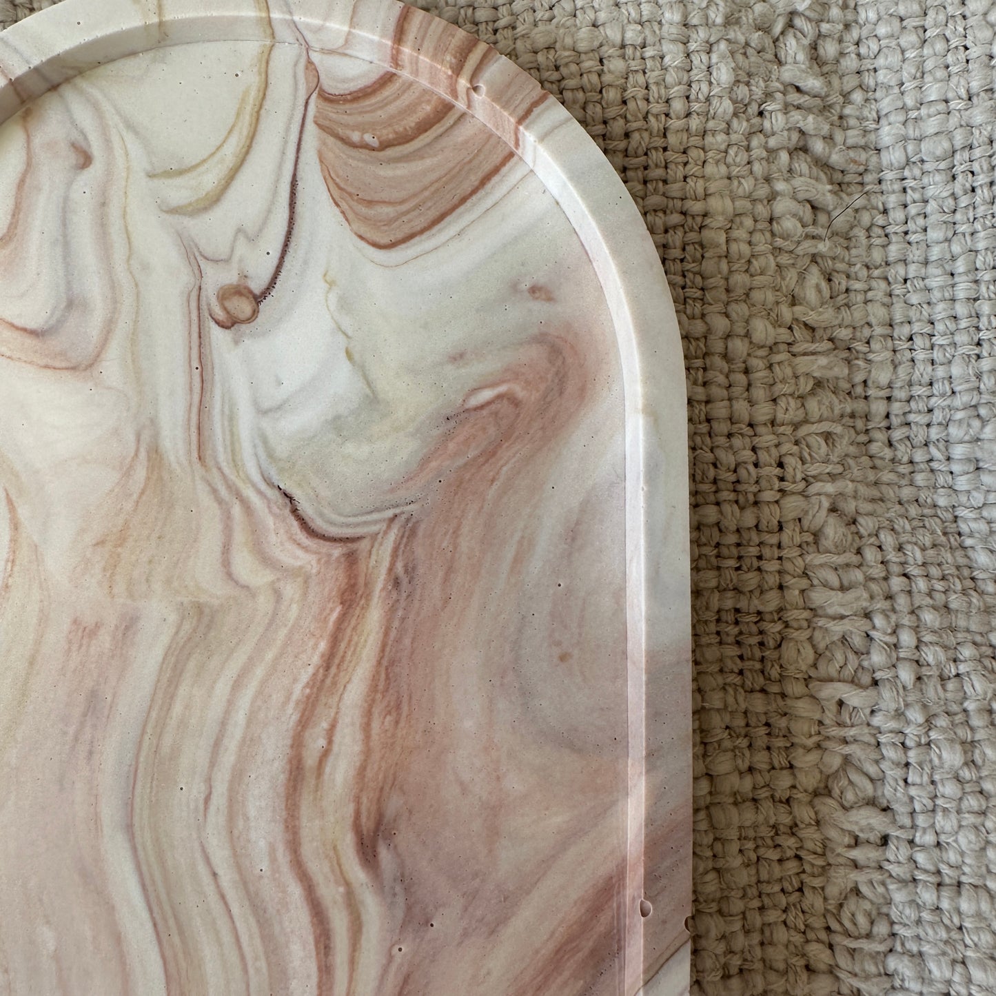 [Pink] Oval Tray
