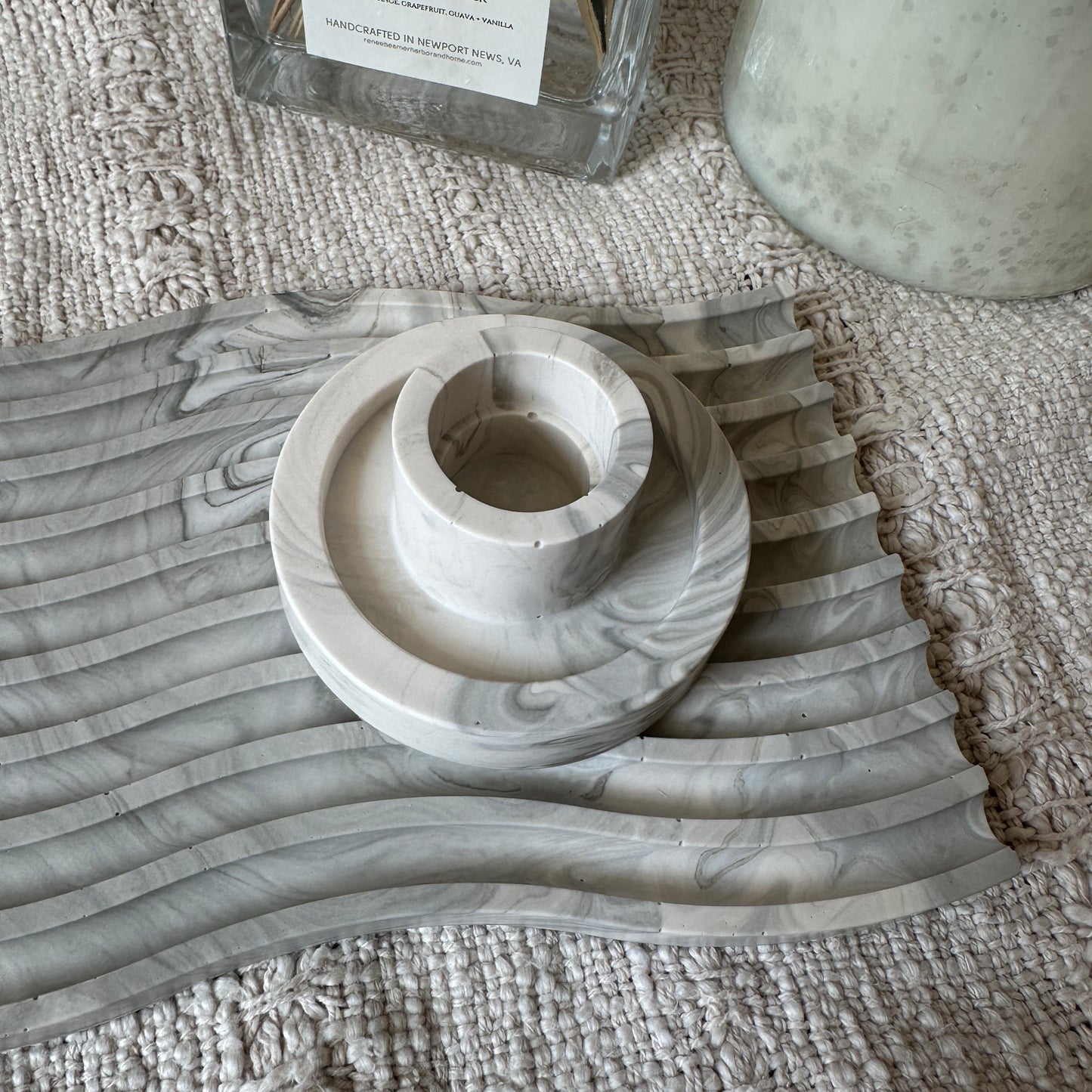 [Gray] Palo Santo Holder