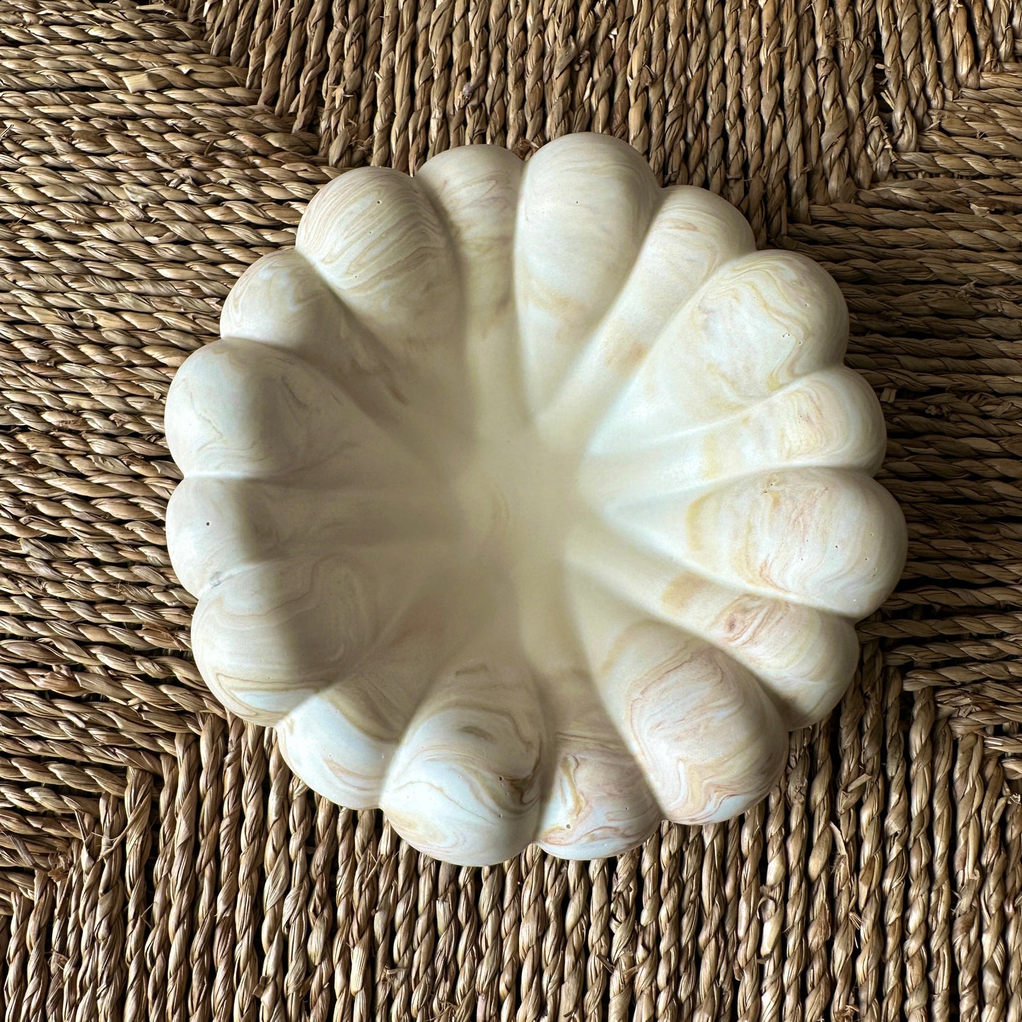 [Beige] Shell Large Tray