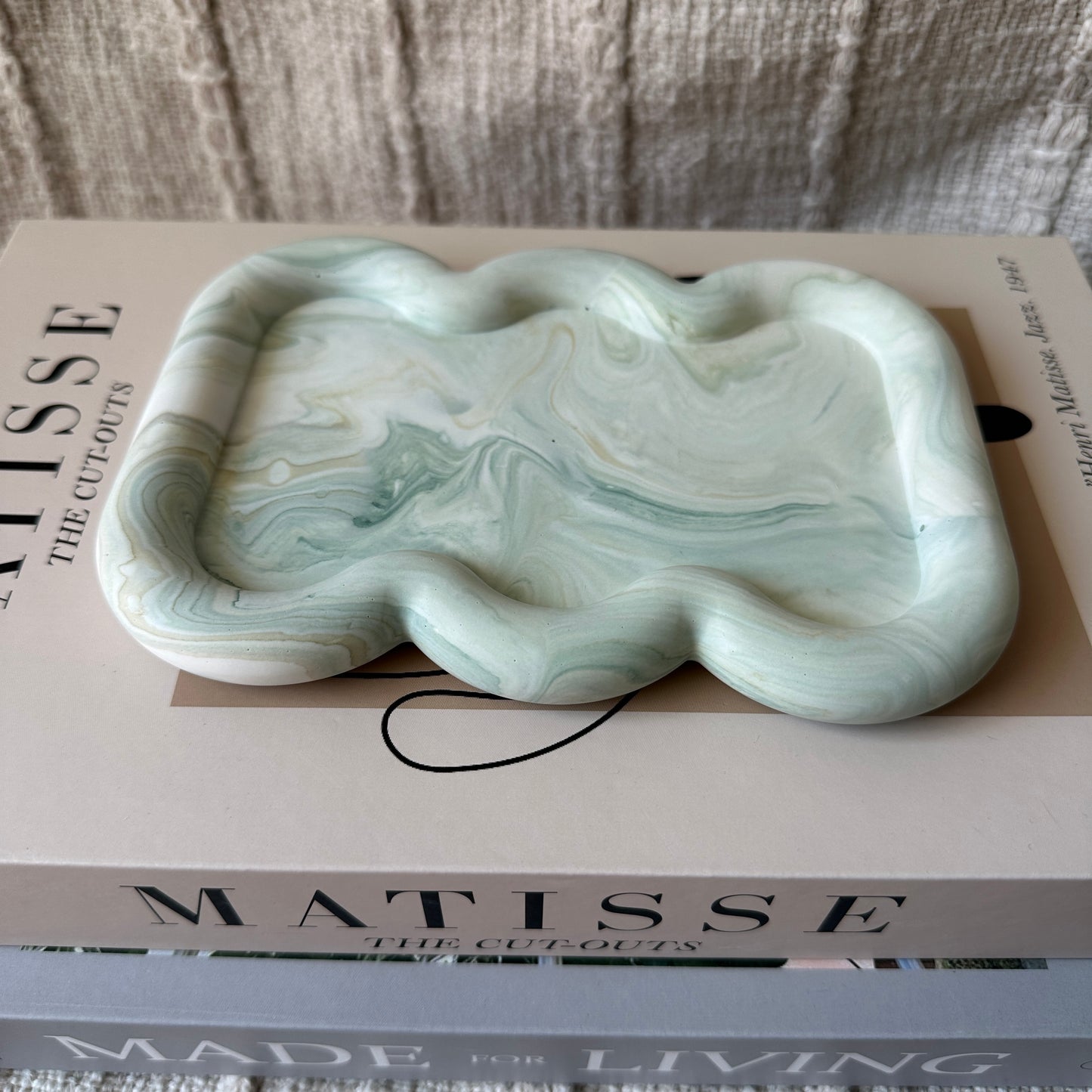 [Green] Unique Shaped Tray