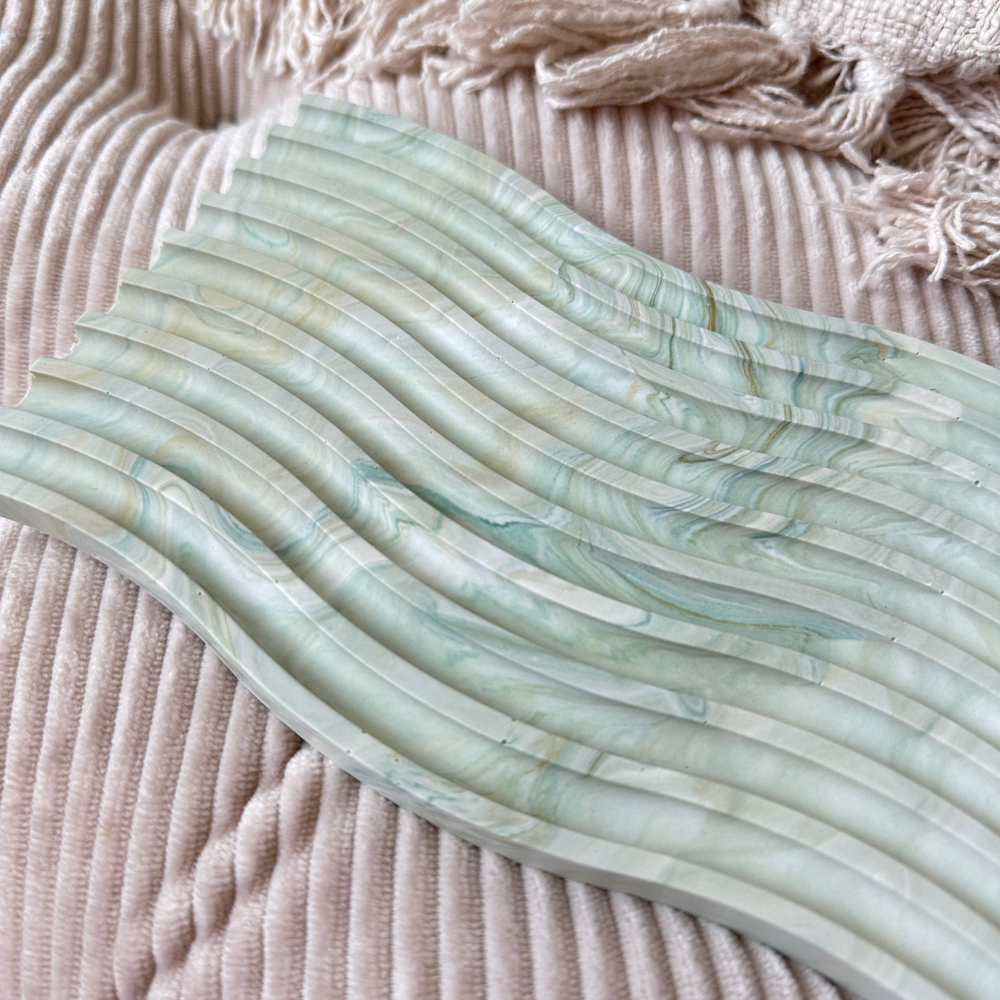 [Green] Wavy Marble Plate