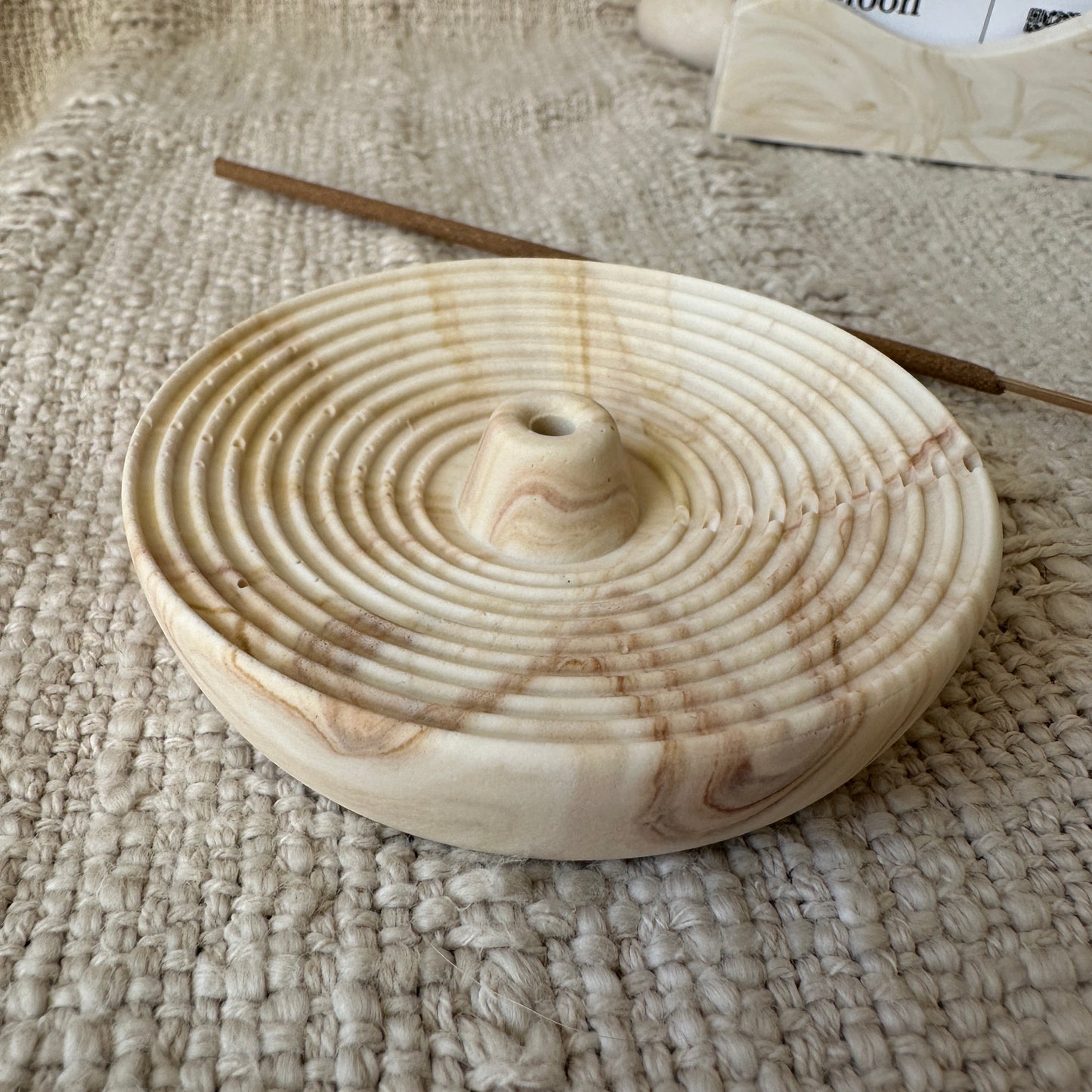 [Beige] Incense Holder