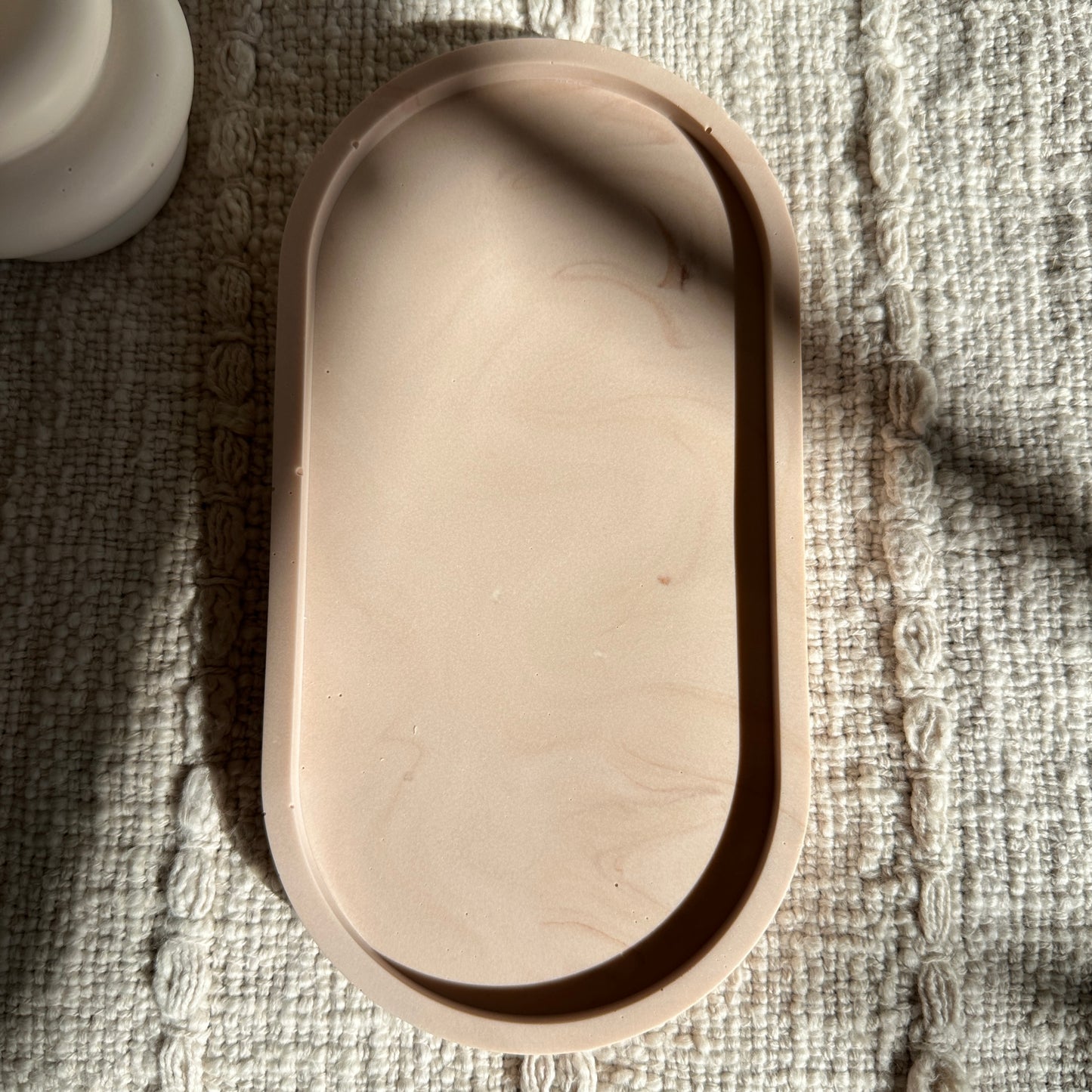 [Pink] Oval Tray