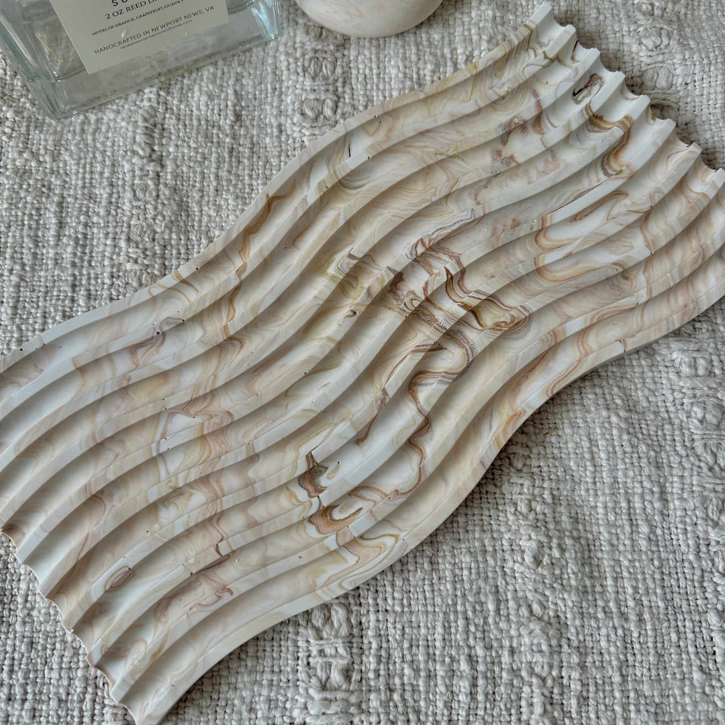 [Brown] Wavy Marble Plate