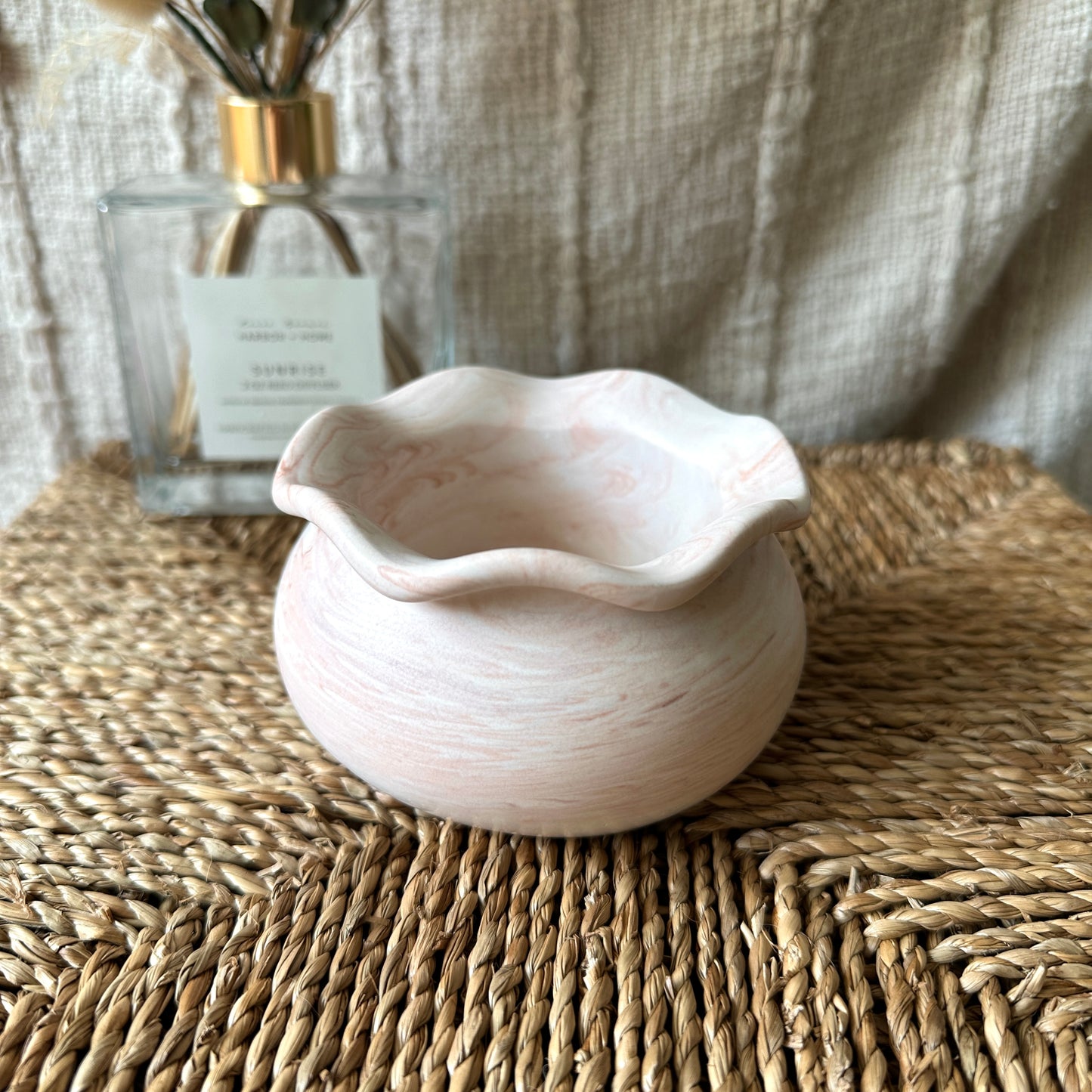 [Pink] Fish Pot Large