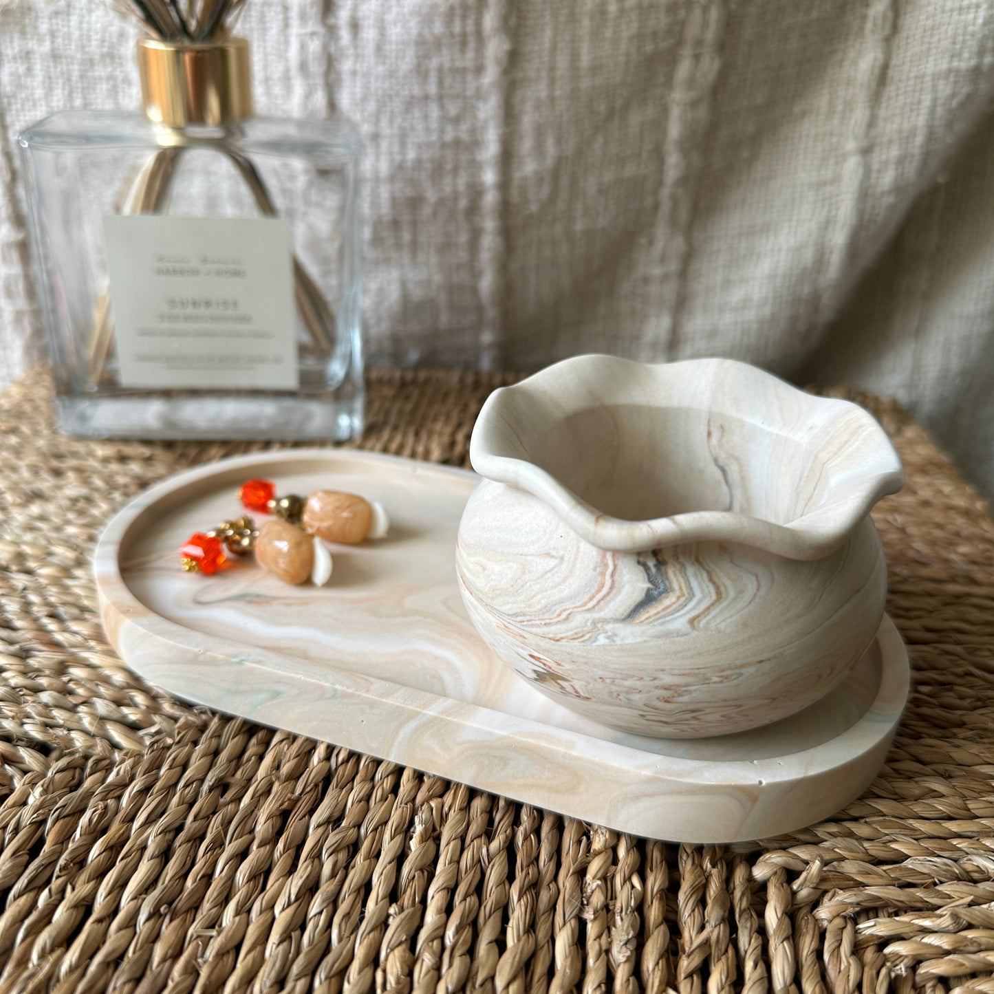 [Beige] Fish Pot Small