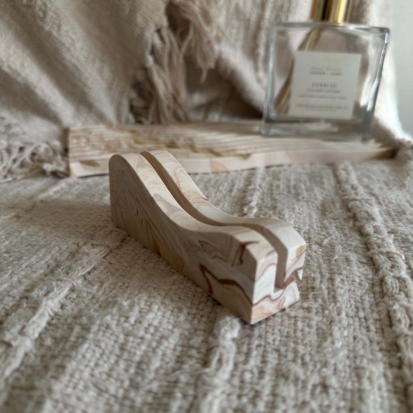 [Brown] Card Holder