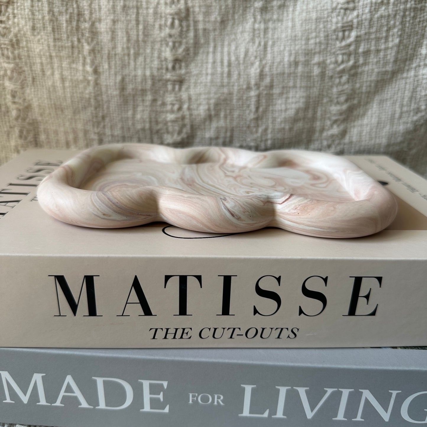 [Pink] Unique Shaped Tray