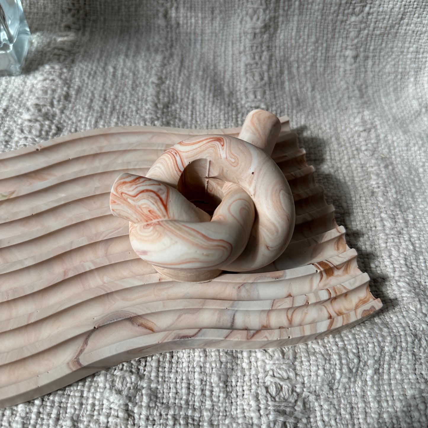 [Pink] Wavy Marble Plate